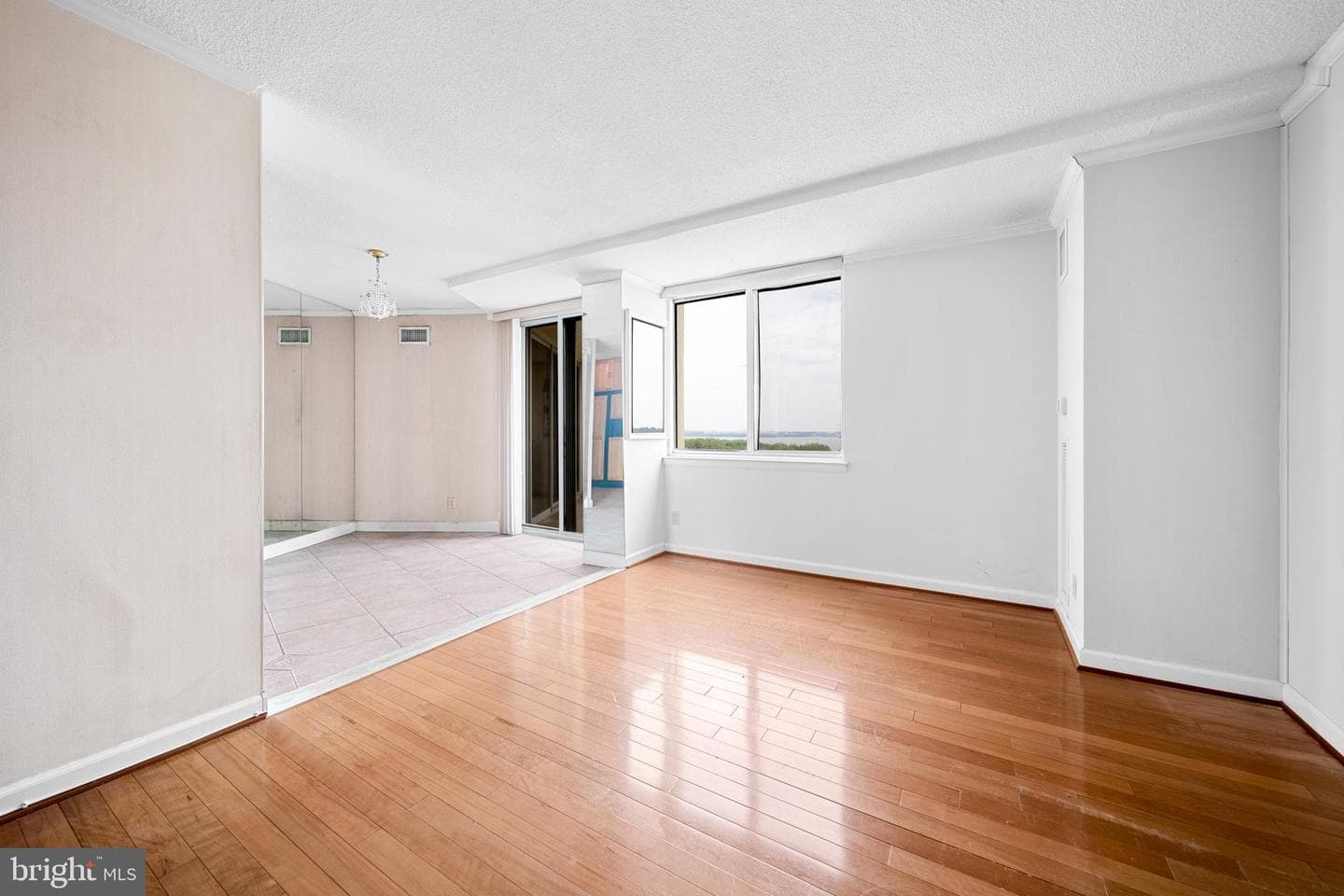 501 Slaters Lane #1001 photo 8