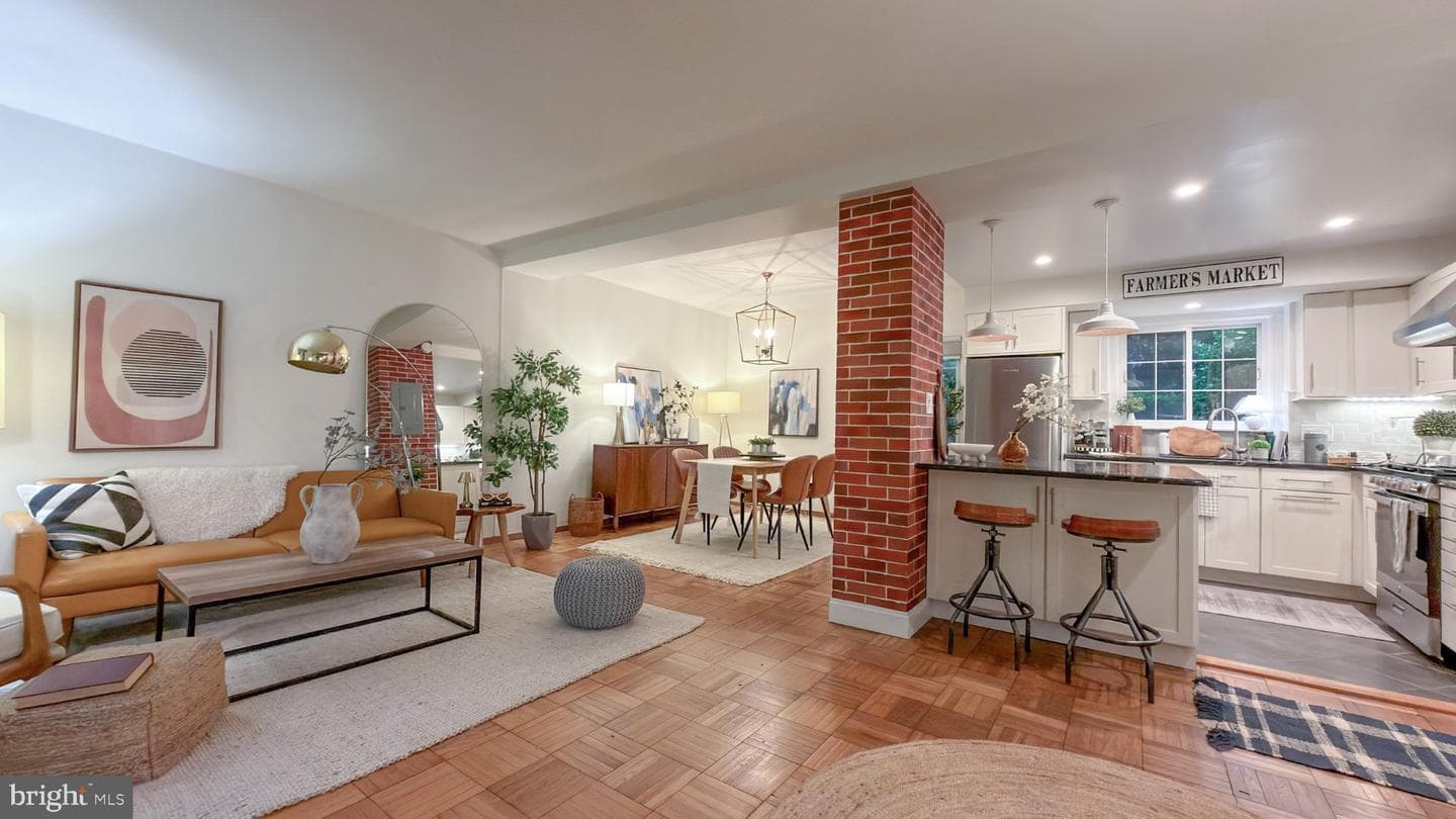1806 Preston Road, Alexandria
