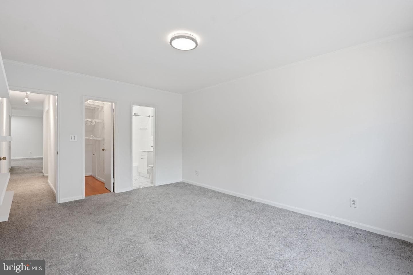 55 Skyhill Road #202 photo 20
