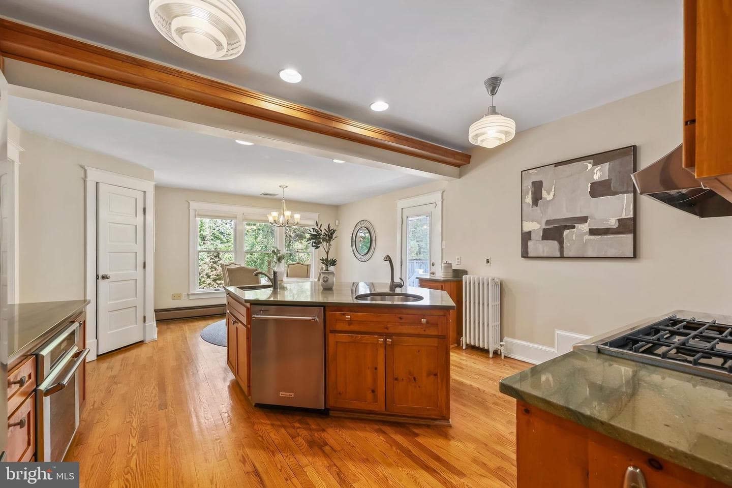 605 Johnston Place photo 21