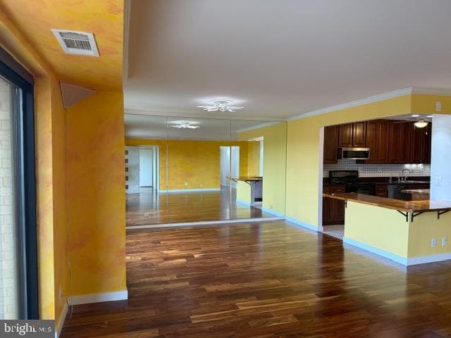 309 Yoakum Parkway #1708 photo 14