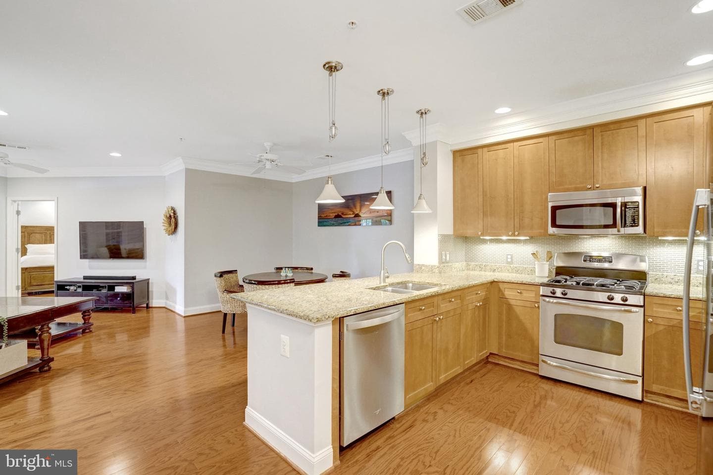 1115 Cameron Street #117 photo 6