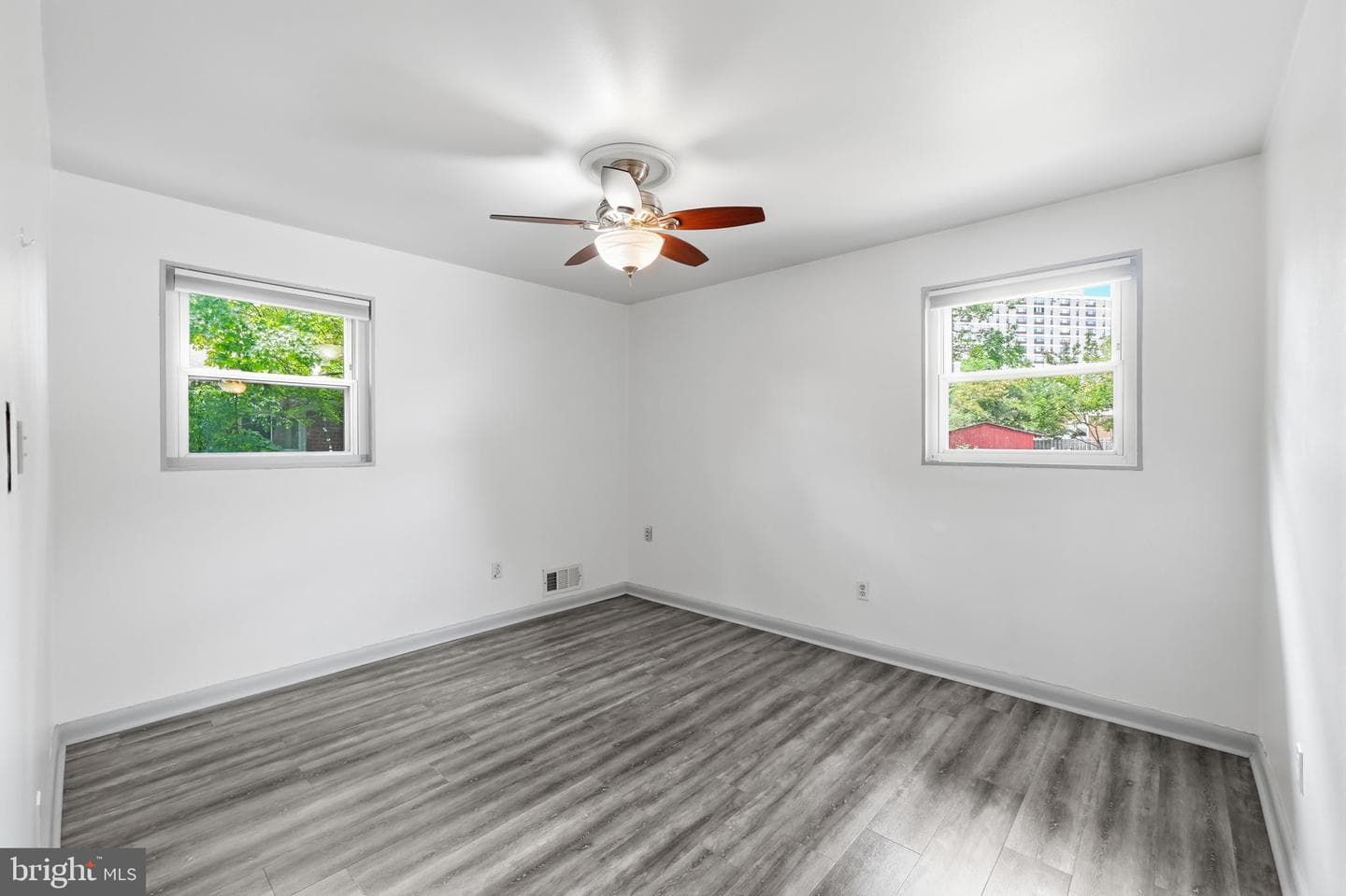 235 S Jenkins Street photo 10