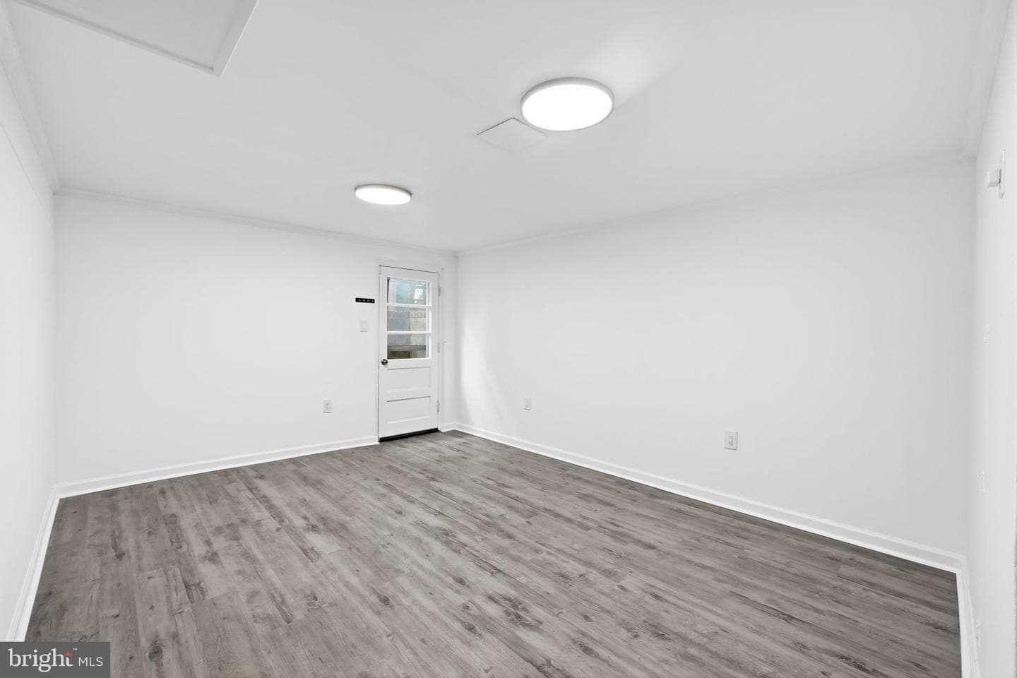 235 S Jenkins Street photo 15