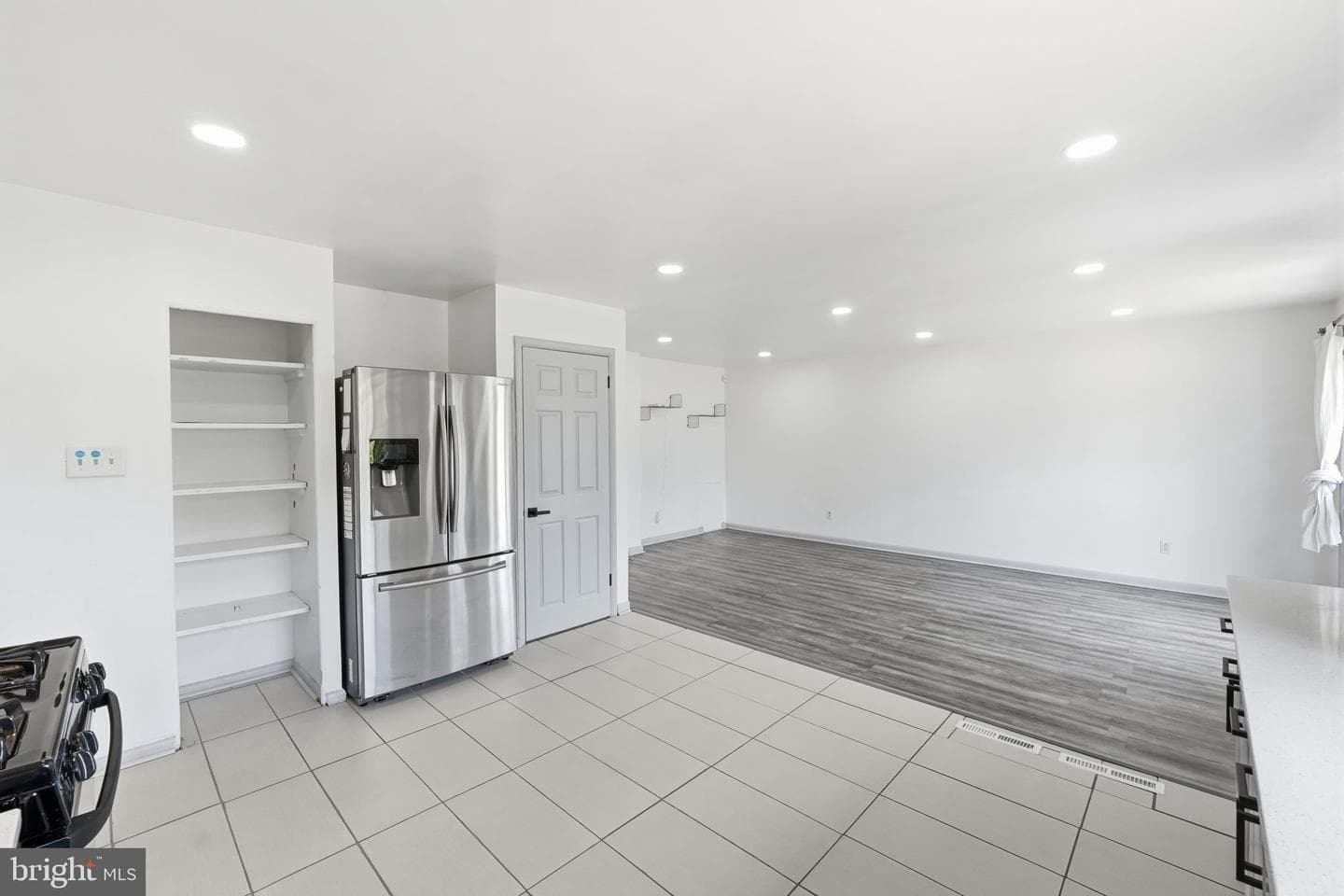235 S Jenkins Street photo 6