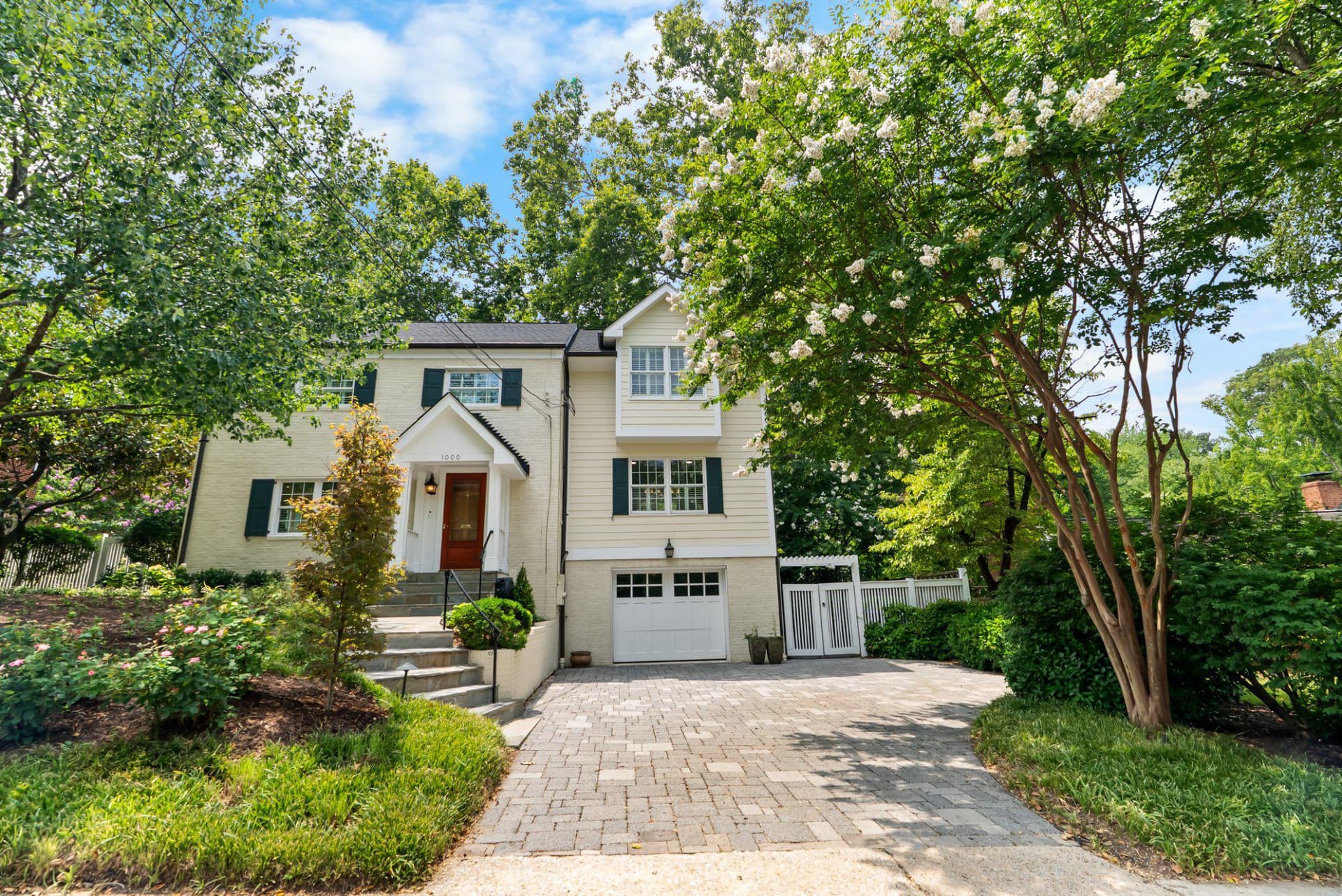 1000 W Braddock Road photo 1