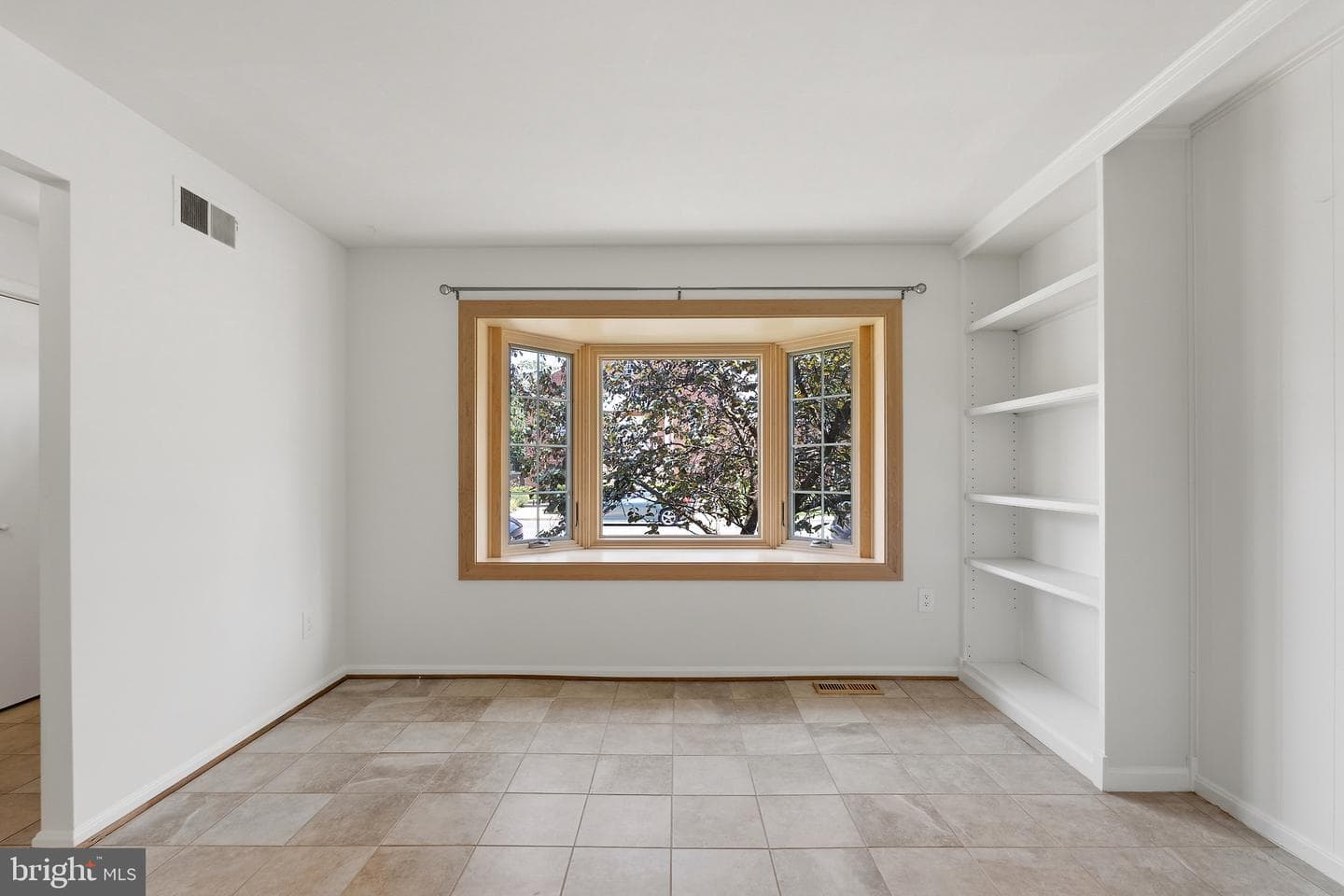 1306 Commonwealth Avenue photo 5