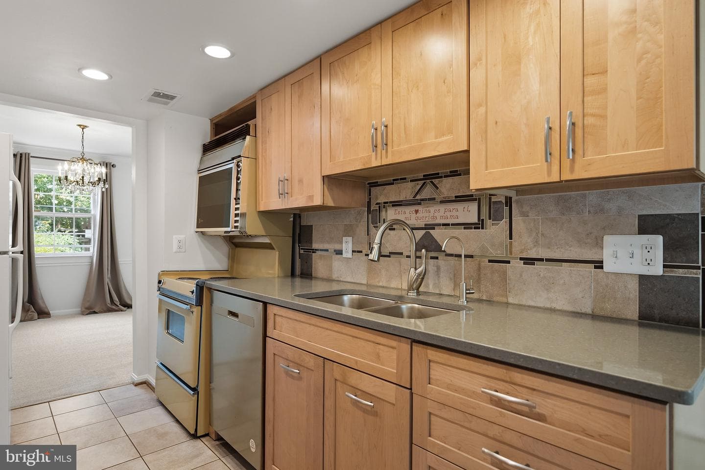1306 Commonwealth Avenue photo 8