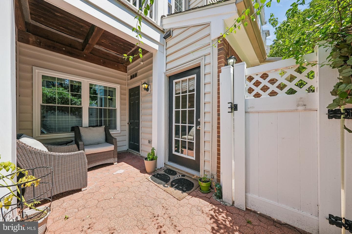 4650 Lambert Drive photo 23