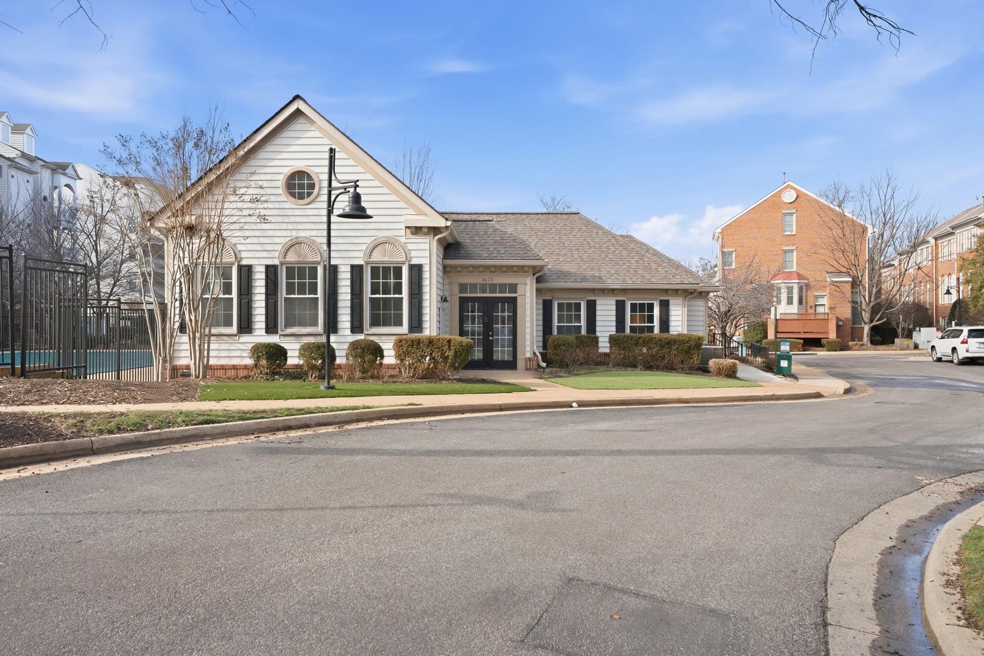 4650 Lambert Drive photo 24