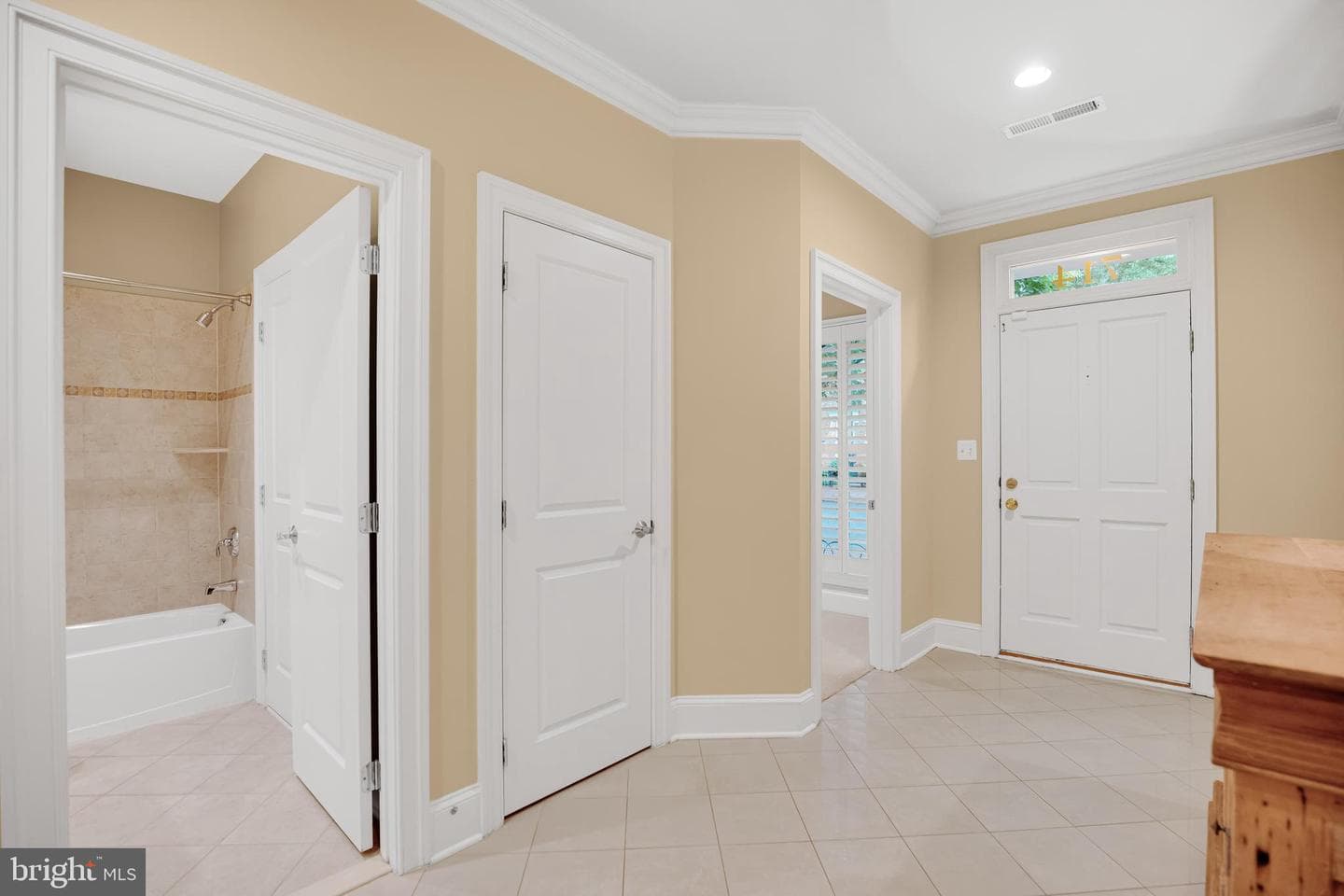 714 Bracey Lane photo 9