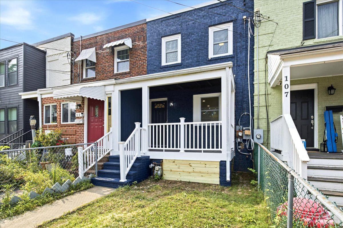 109 Clifford Avenue photo 30