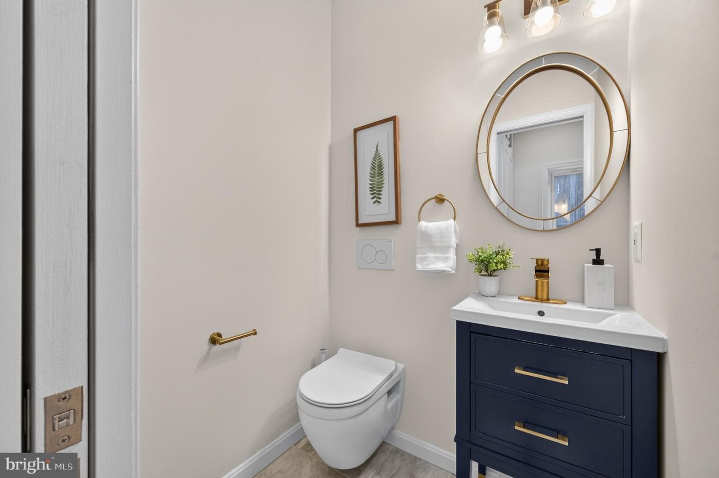 122 Sanborn Place photo 19