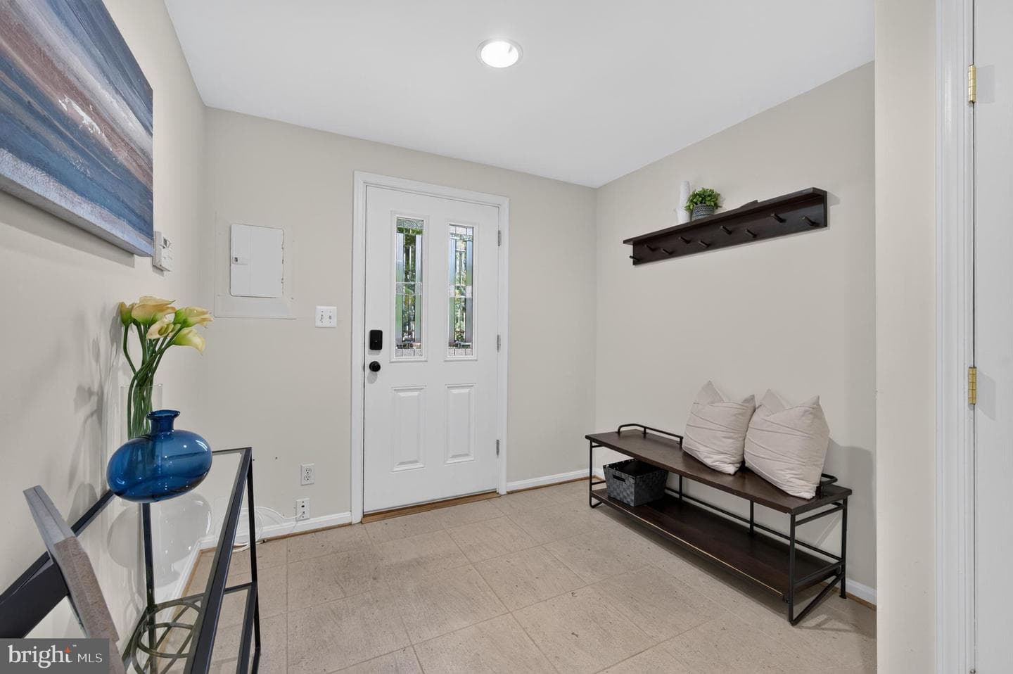 122 Sanborn Place photo 4