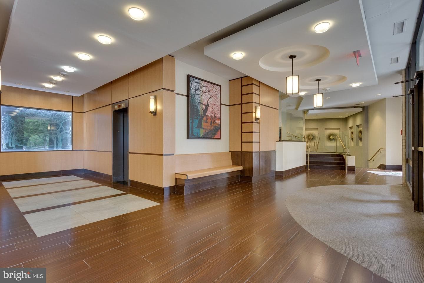 309 Yoakum Parkway #616 photo 3