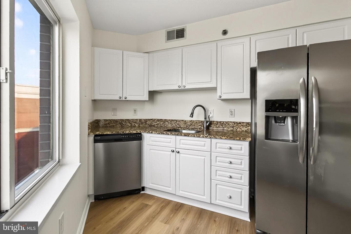 2181 Jamieson Avenue #1502 photo 26