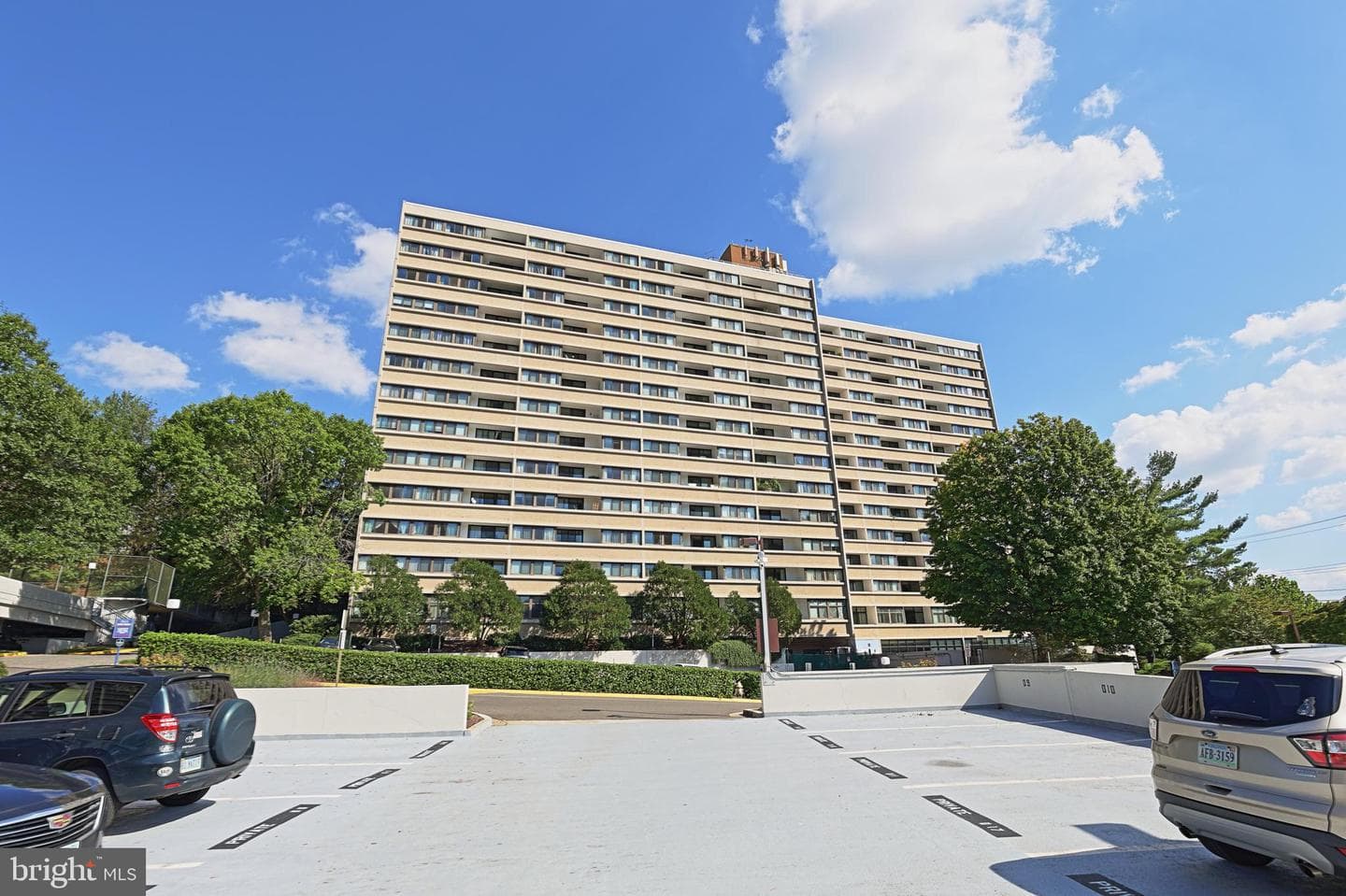 5911 Edsall Road #614, Alexandria