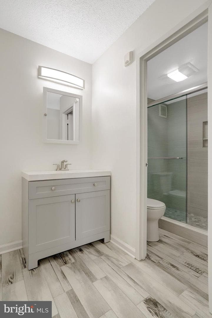 1225 Martha Custis Drive #811 photo 19