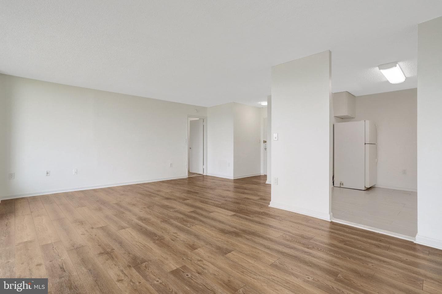1225 Martha Custis Drive #811 photo 7