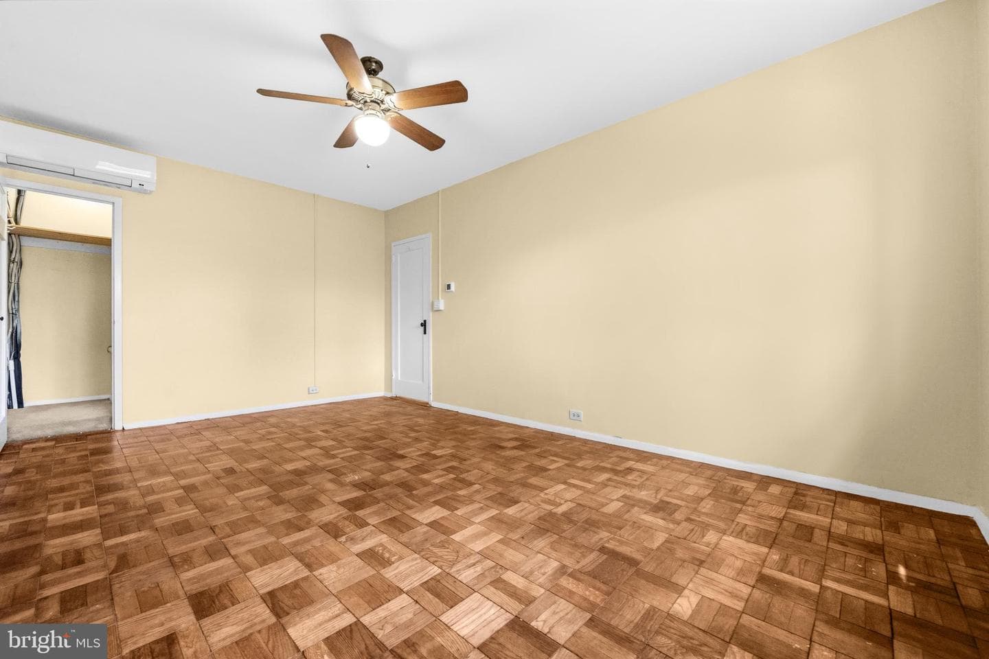 1615 Mount Eagle Place photo 23