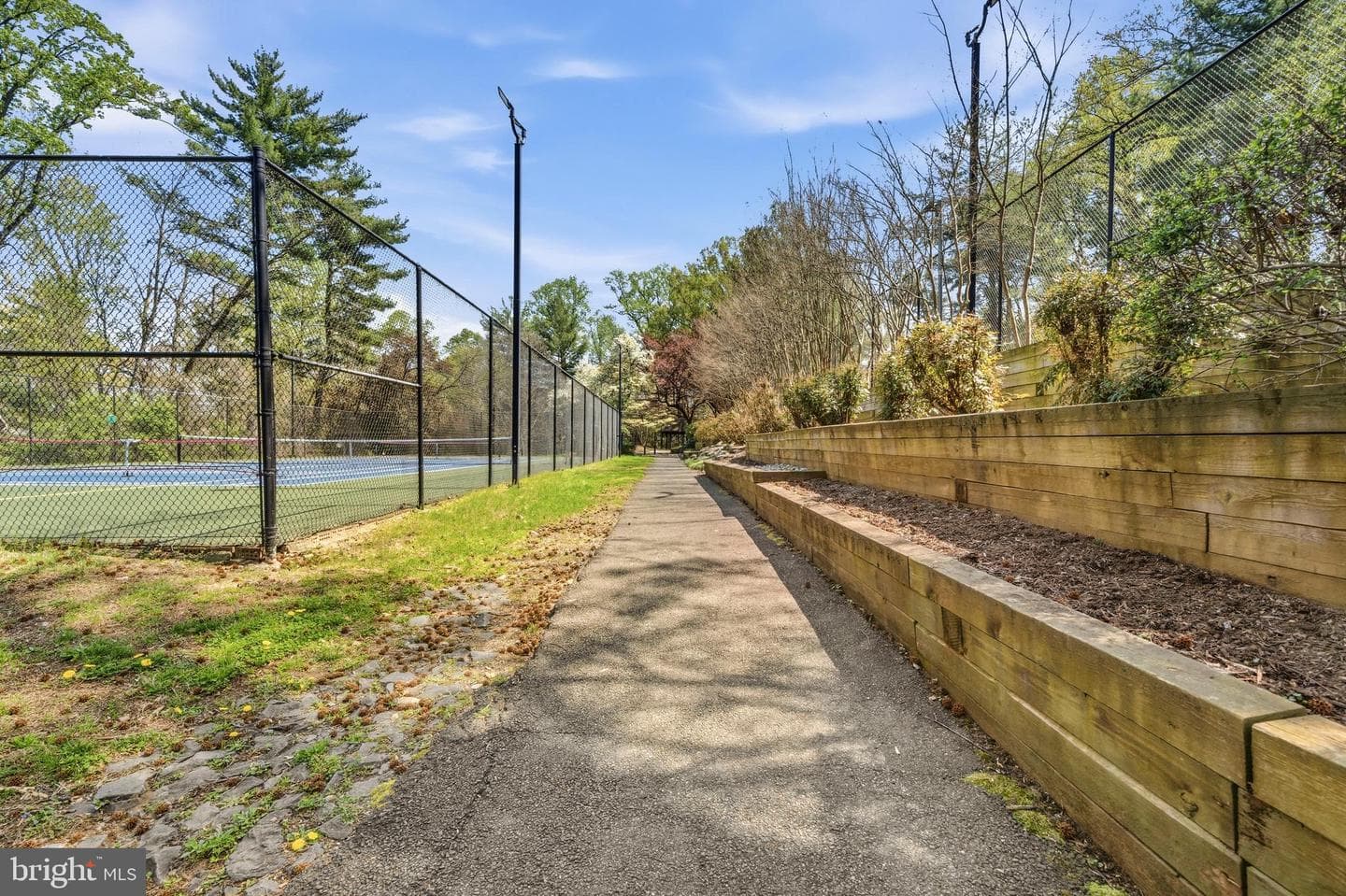 1615 Mount Eagle Place photo 36
