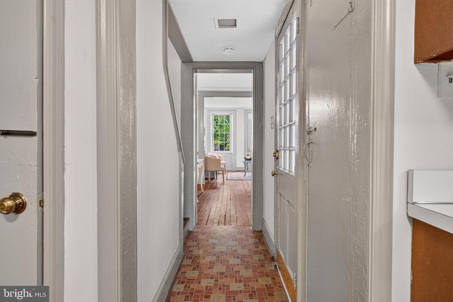 415 S Lee Street photo 11