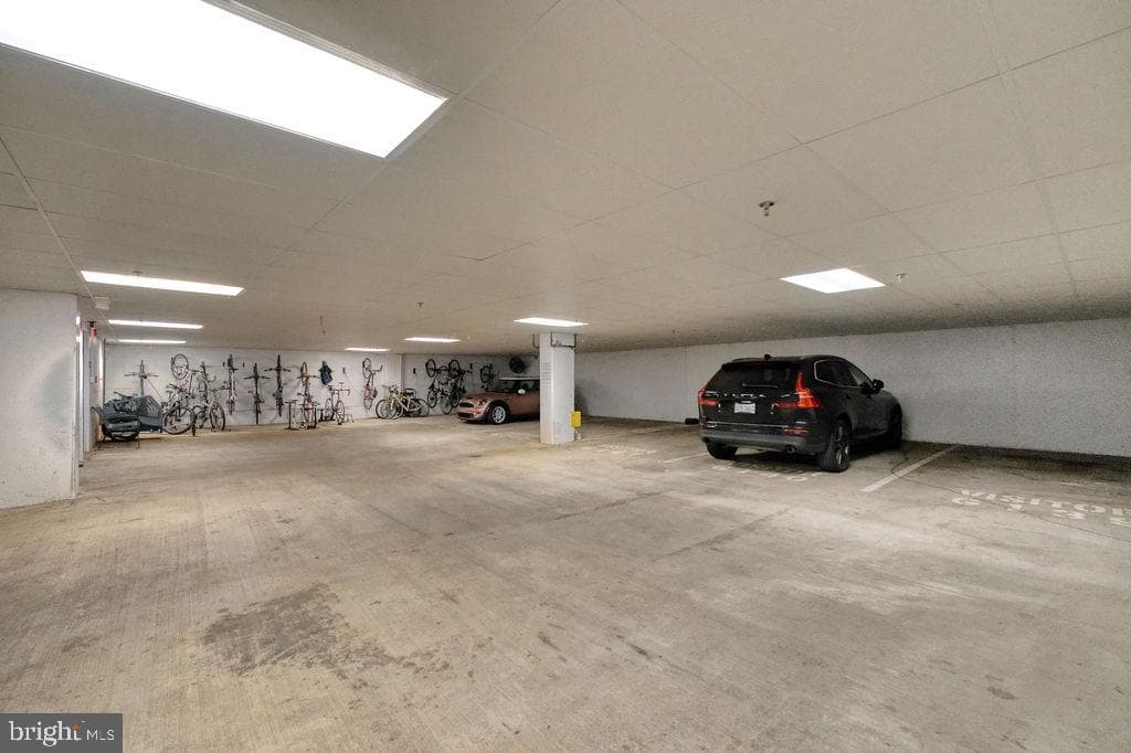 1023 Royal Street N #204 photo 16