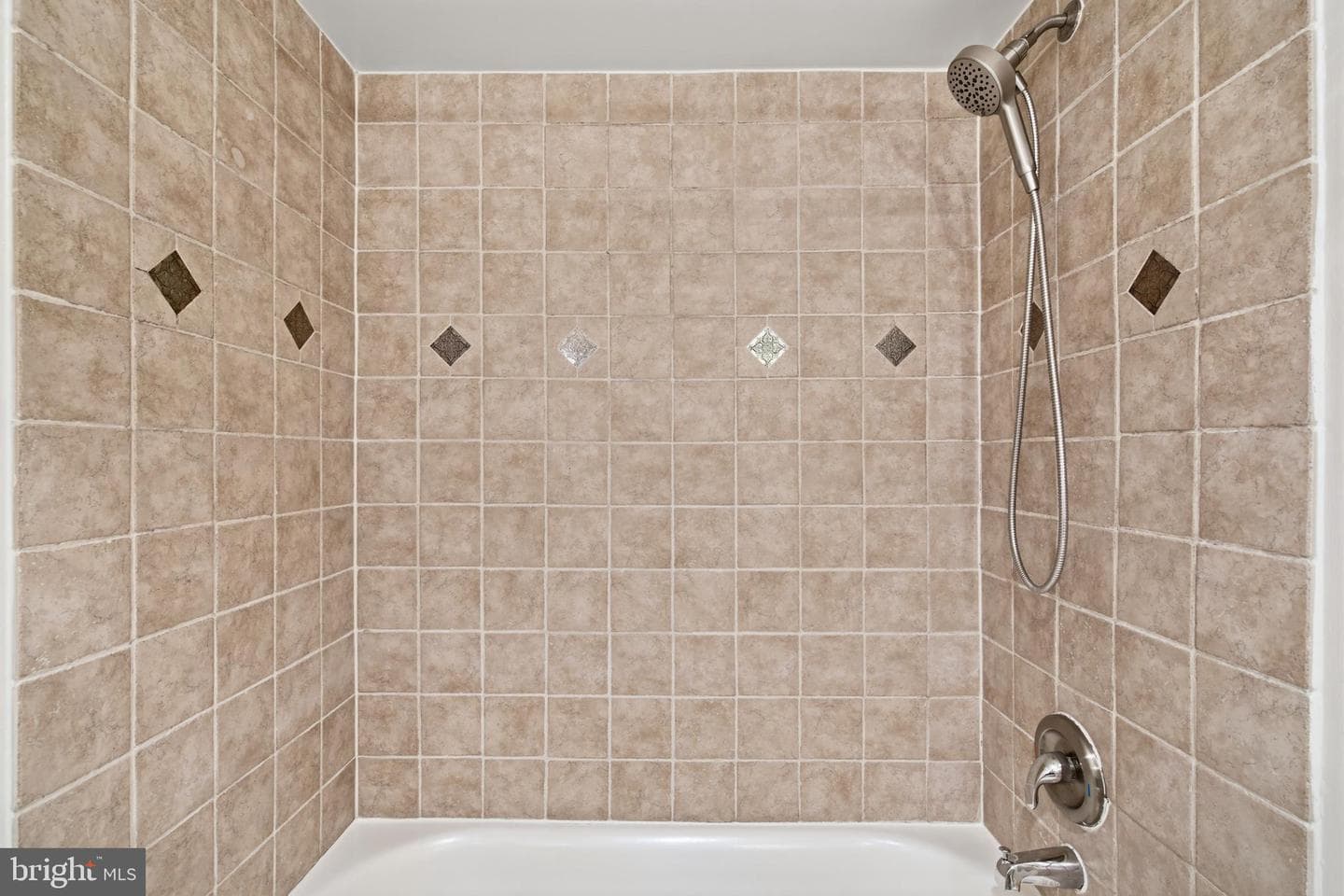 309 Yoakum Parkway ##406 photo 12