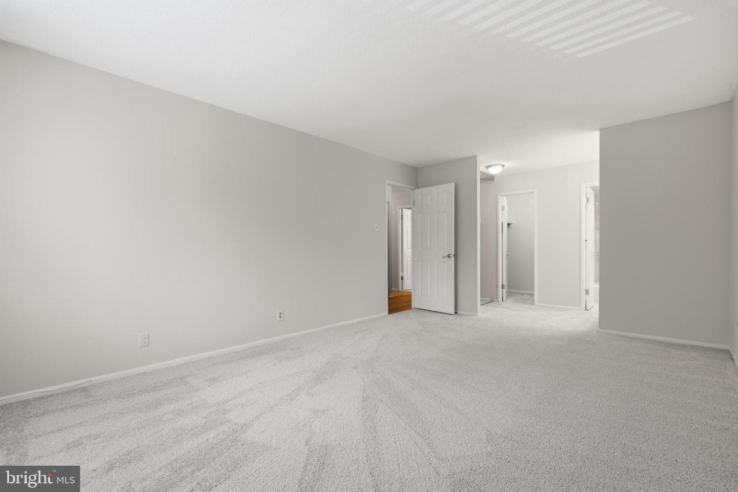 309 Yoakum Parkway ##406 photo 6