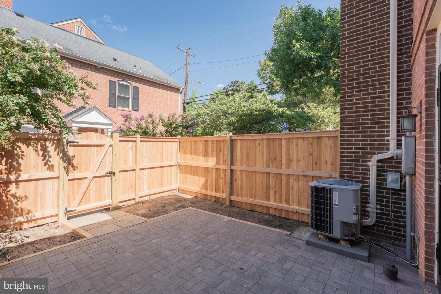 203 S Payne Street photo 16