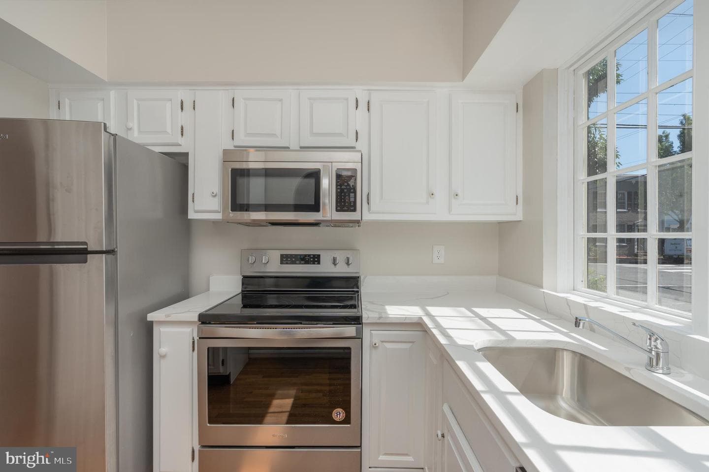 203 S Payne Street photo 7