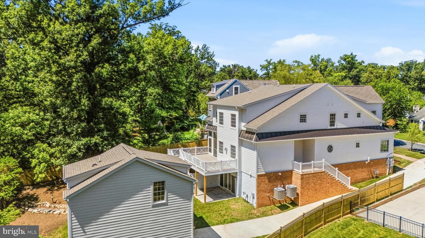 3111 Circle Hill Road photo 96