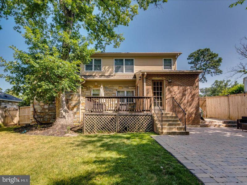 1302 Quincy Street photo 10