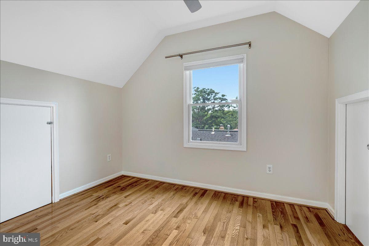 1302 Quincy Street photo 40
