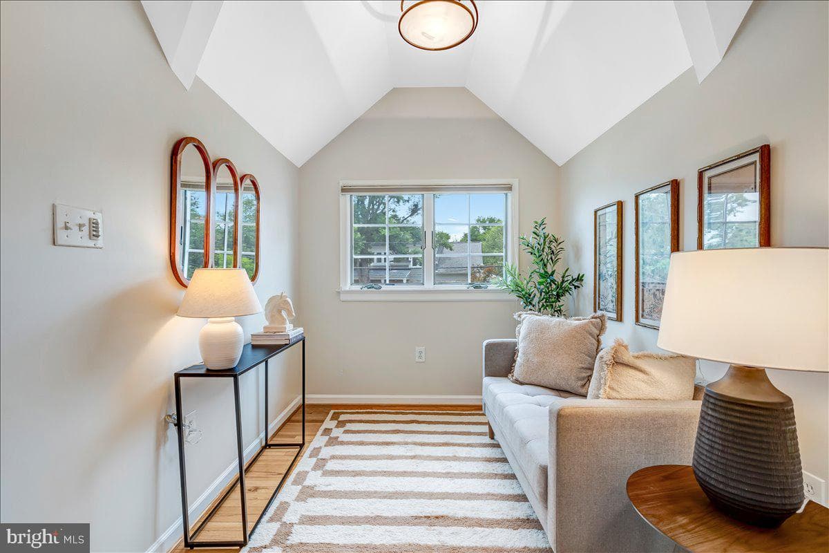 1302 Quincy Street photo 44
