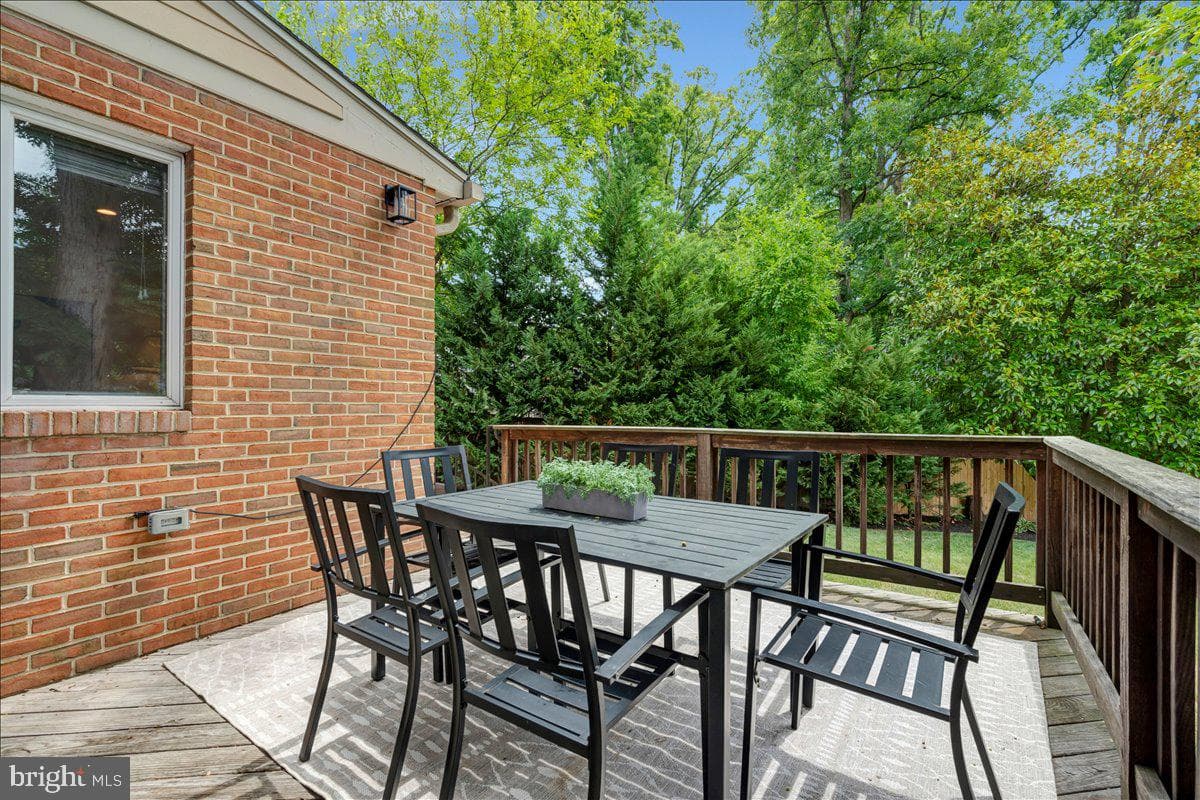 1302 Quincy Street photo 56