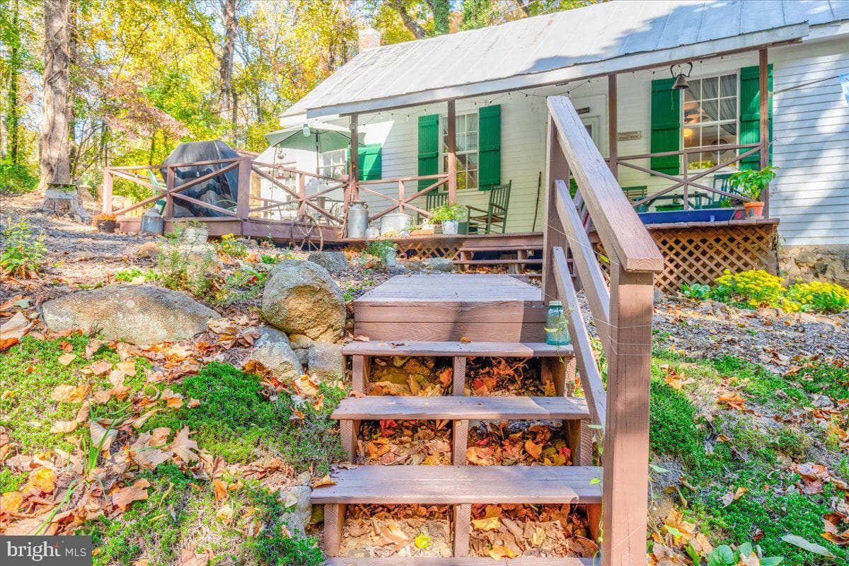 1017 Karnes Road photo 4