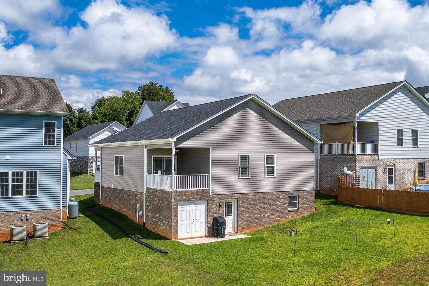 1103 Emerald Crest Drive photo 36