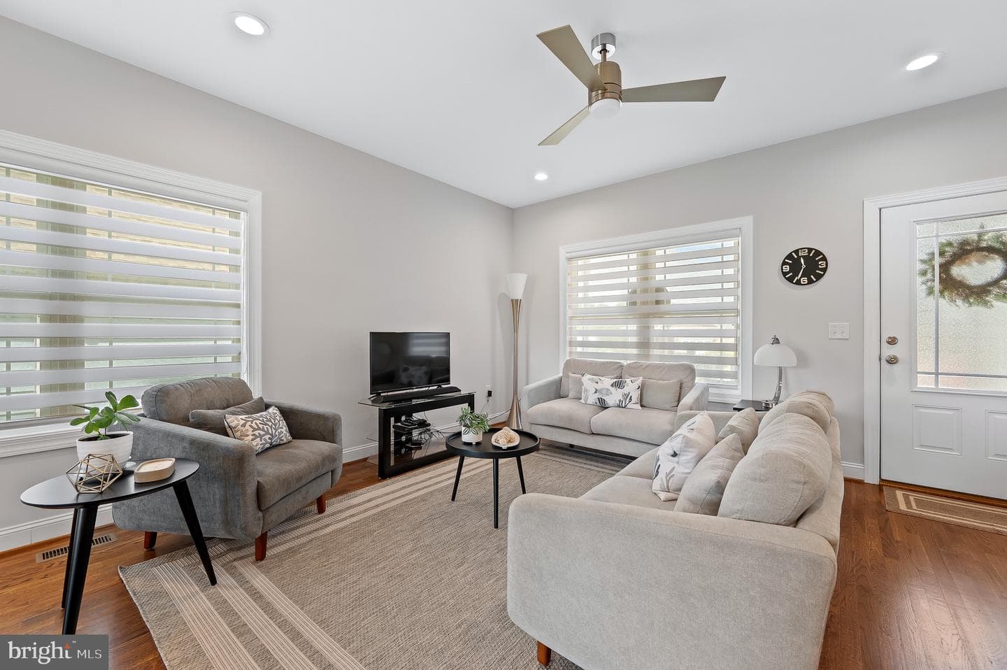 1103 Emerald Crest Drive photo 6