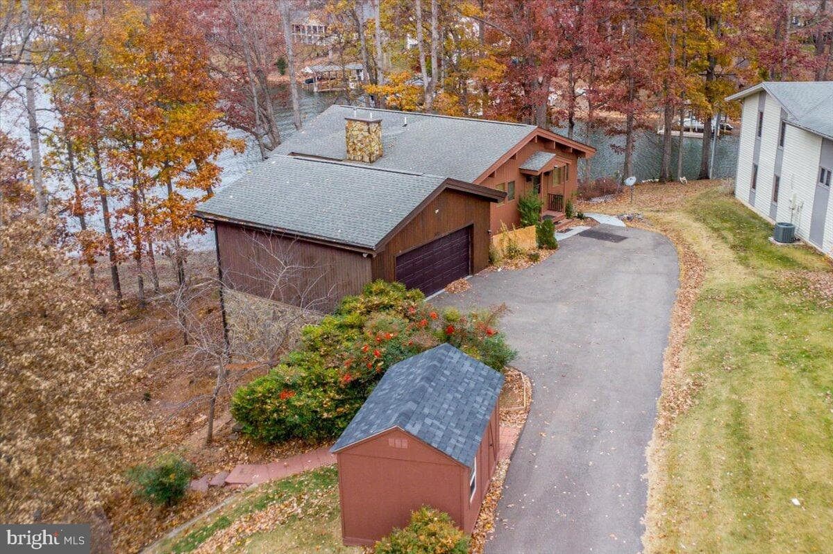307 Meadow Point Drive photo 1