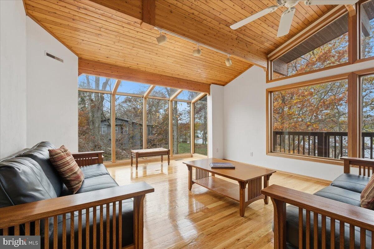 307 Meadow Point Drive photo 22