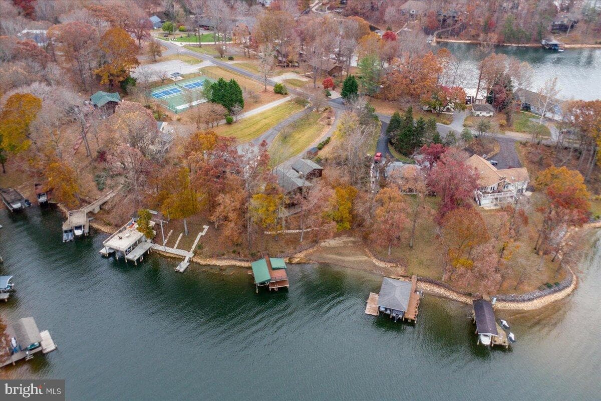 307 Meadow Point Drive photo 63
