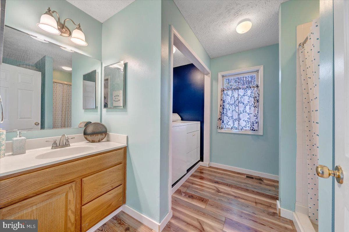 100 Sandpiper Drive photo 34