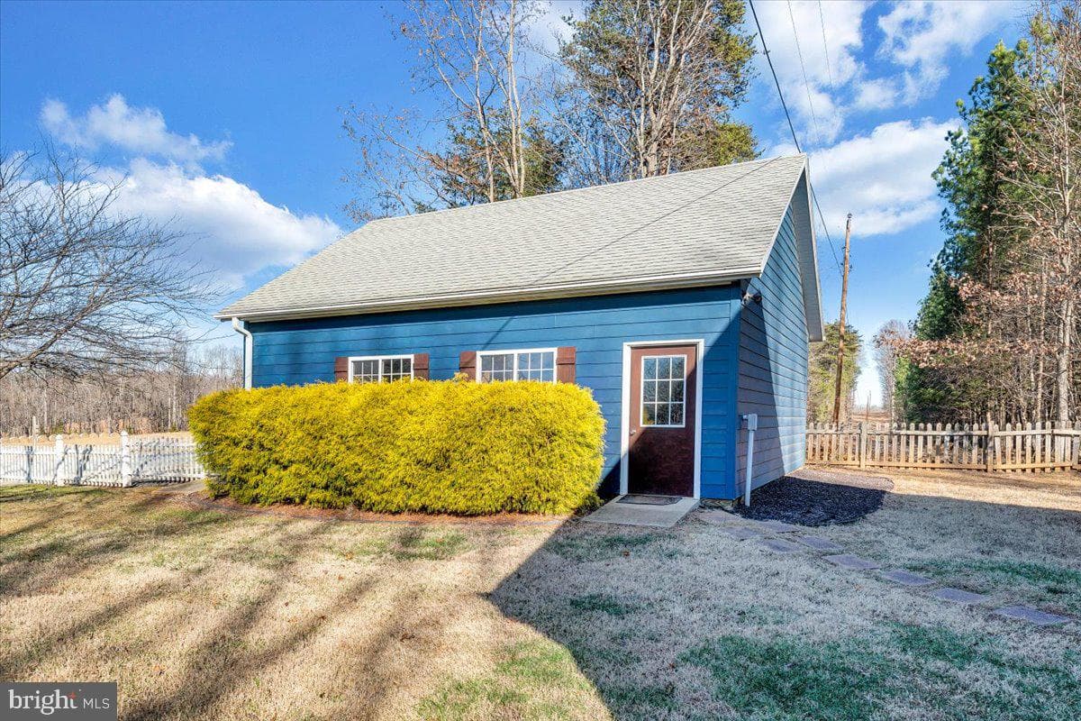 100 Sandpiper Drive photo 46