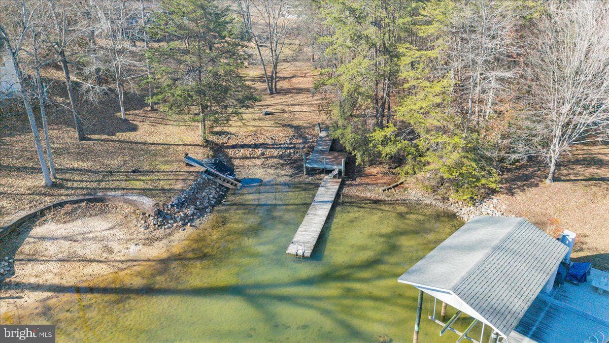100 Sandpiper Drive photo 6