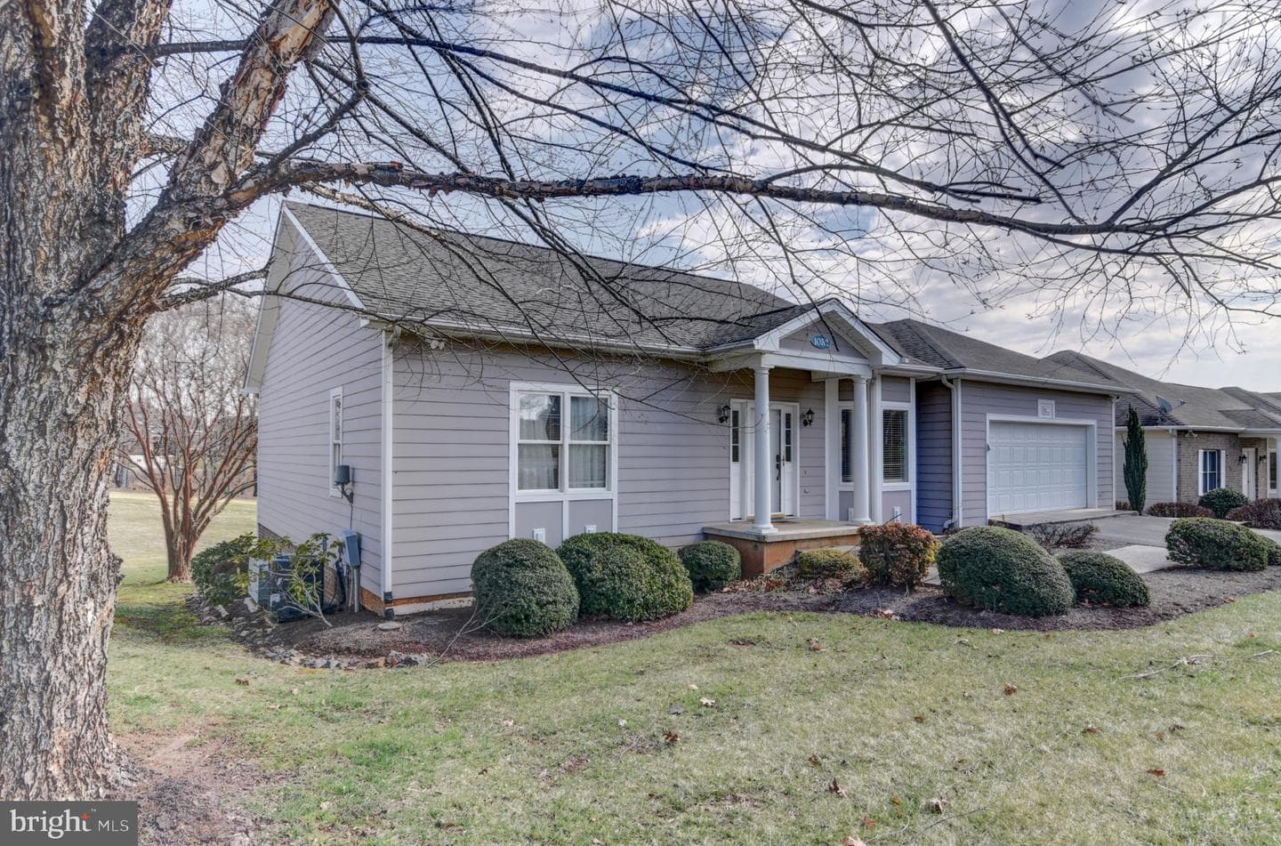 1052 8th Fairway Lane photo 41