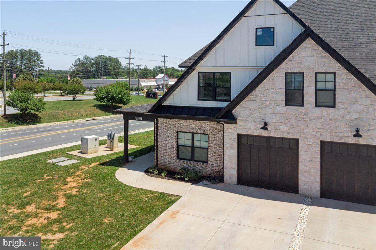 1104 N Westyn Loop photo 44