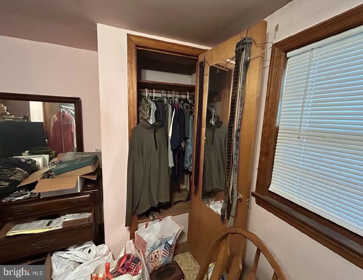 1056 Boyds Lane photo 11