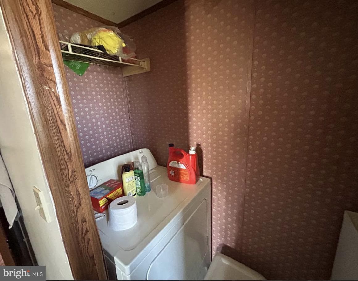 1056 Boyds Lane photo 32