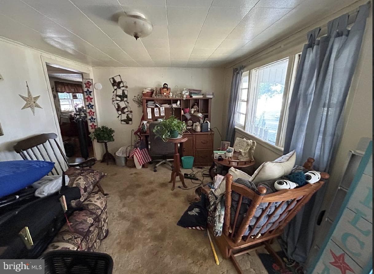 1056 Boyds Lane photo 8